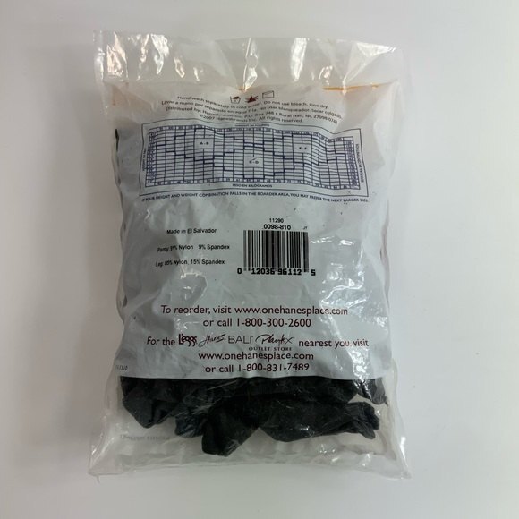 Hanes Silk Reflections Black 4 Pair Silky Sheer Reinforced Toe Stockings - Picture 2 of 6